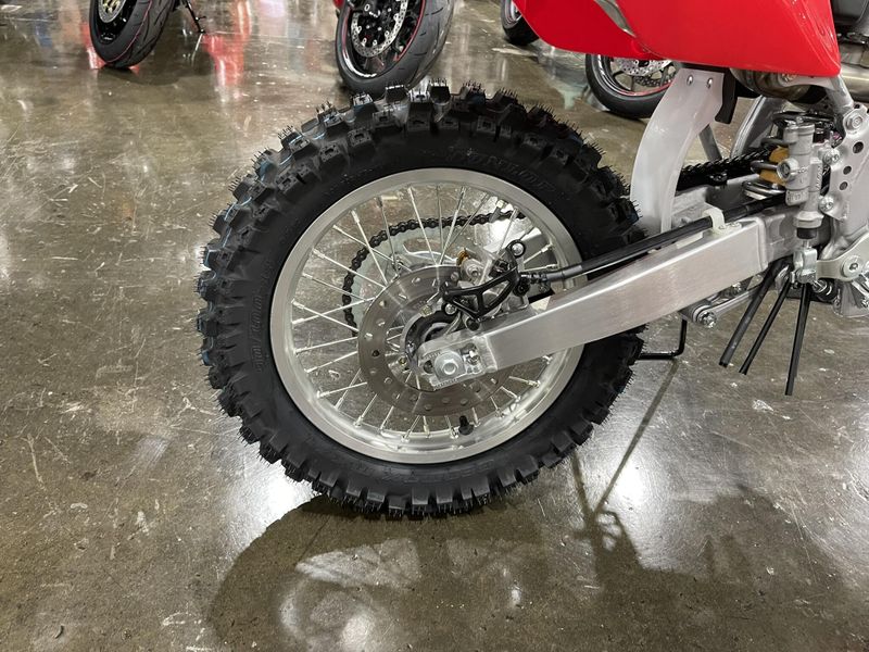 2025 Honda CRF150R Image 9