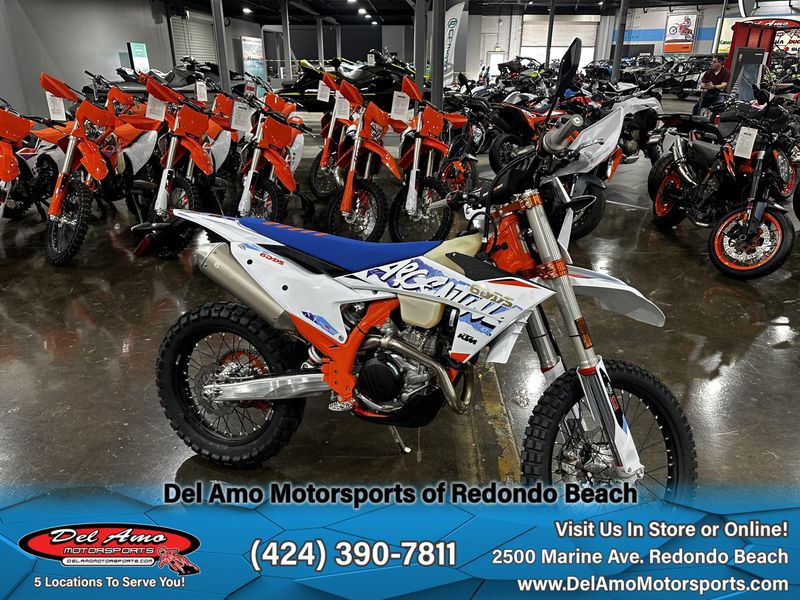 2024 KTM 500 EXC-F SIX DAYS  in a WHITE/ORANGE exterior color. Del Amo Motorsports of Redondo Beach (424) 304-1660 delamomotorsports.com 