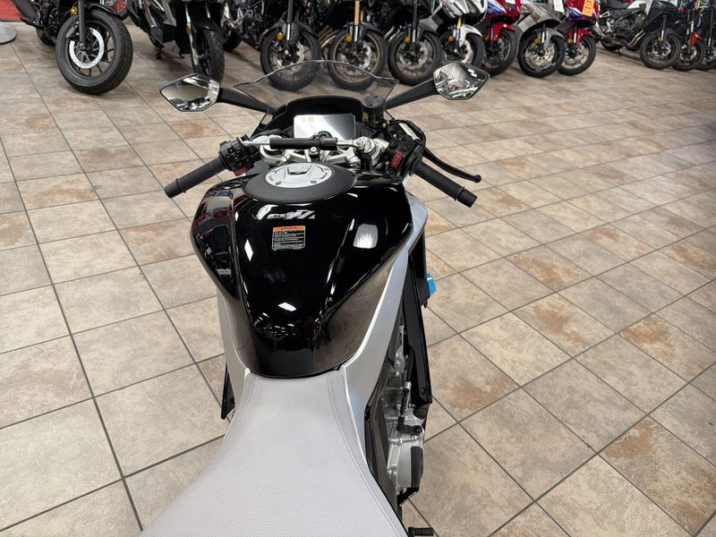 New 2026 CFMOTO 675SS Image 25