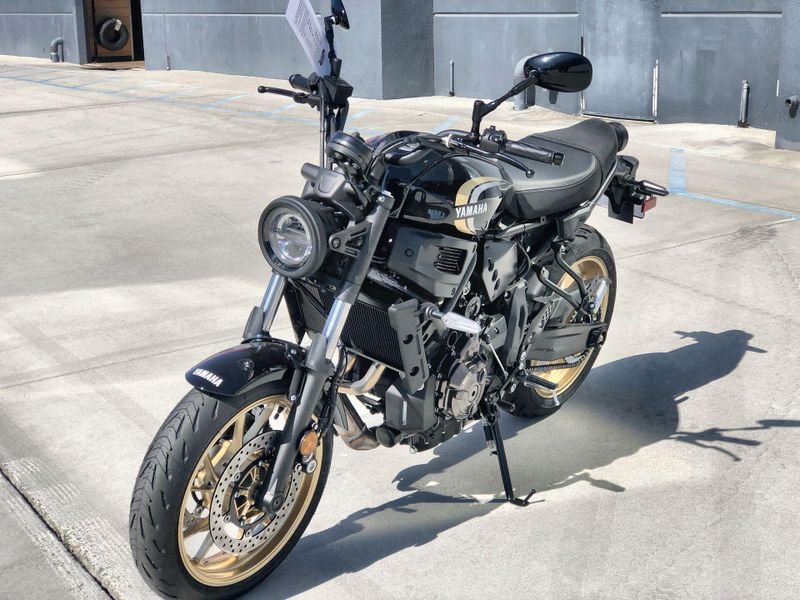 New 2026 Yamaha XSR700 Image 13