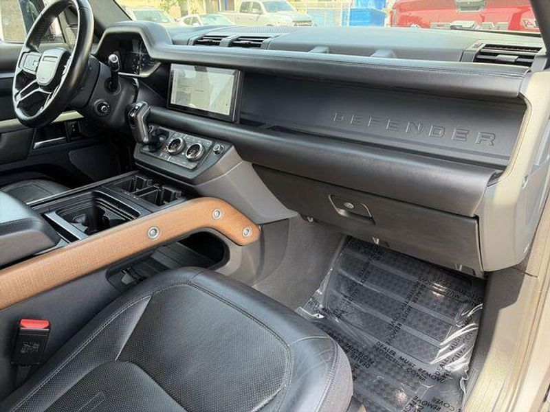 Used 2021 Land Rover Defender 110 XImage 13