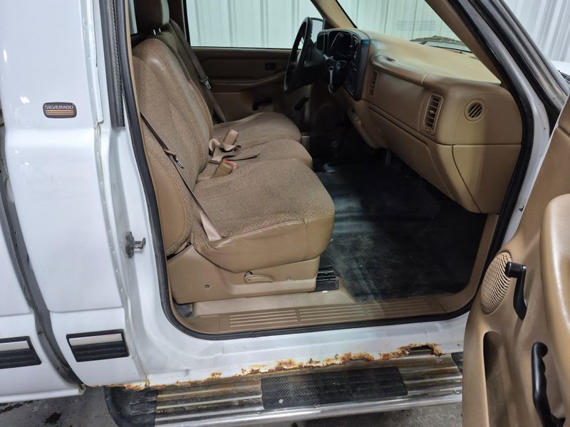 2000 Chevrolet Silverado 1500 Image 12