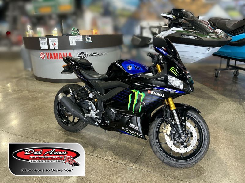 Used 2021 Yamaha YZF-R3 ABS Image 1