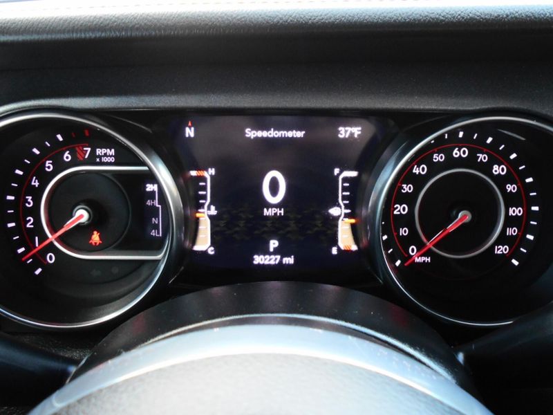 2022 Jeep Gladiator MojaveImage 31
