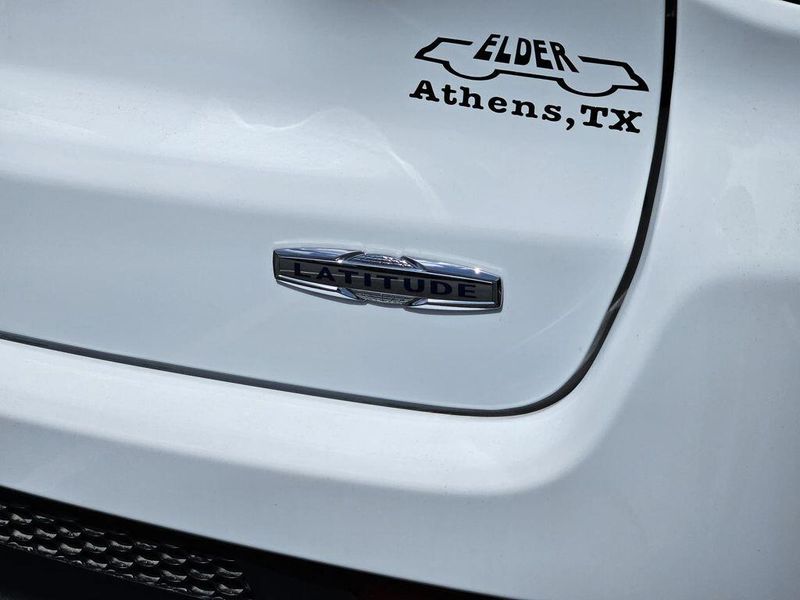2025 Jeep Compass Latitude 4x4Image 8