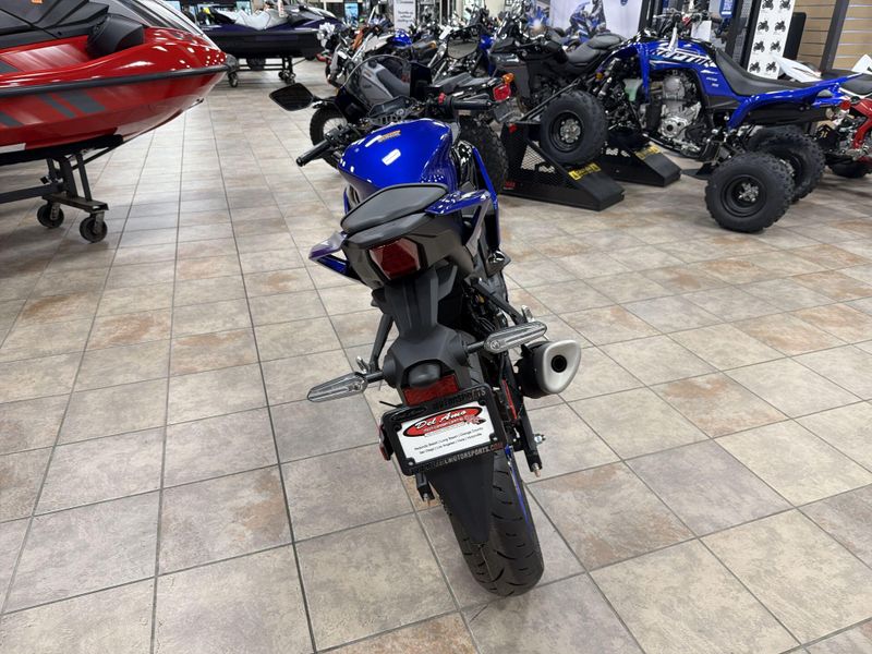 New 2026 Yamaha YZF-R3 ABS Image 20