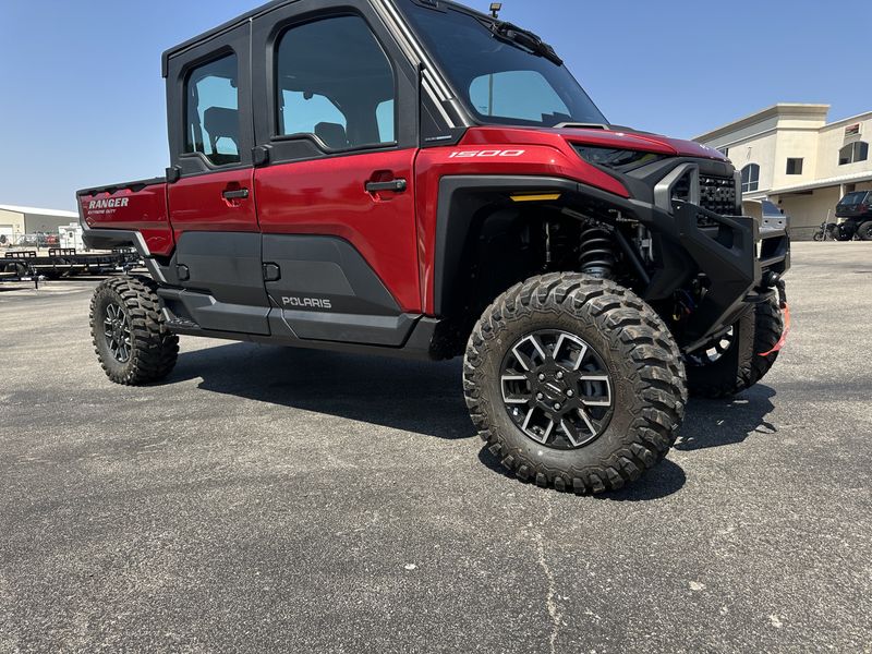 2024 Polaris RANGER CREW XD 1500 NORTHSTAR PREMIUM SUNSET REDImage 3