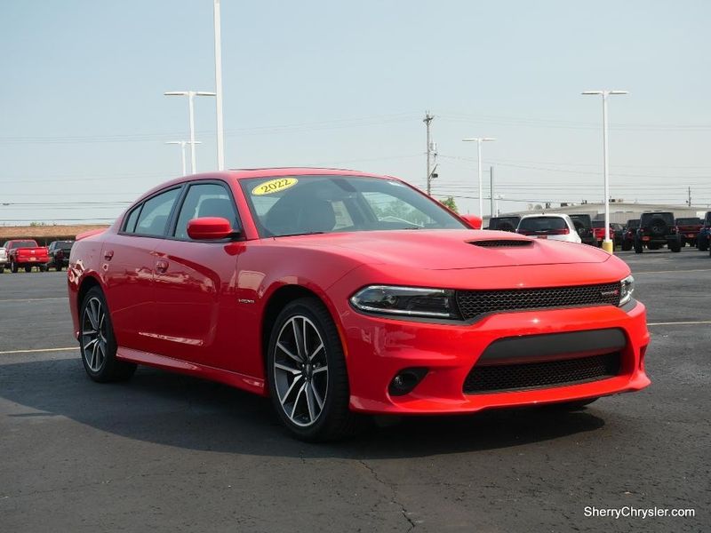 2022 Dodge Charger R/tImage 12