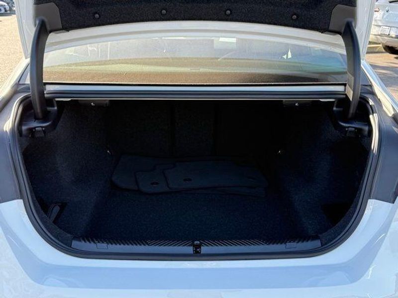 Used 2026 BMW 5 Series 530iImage 16