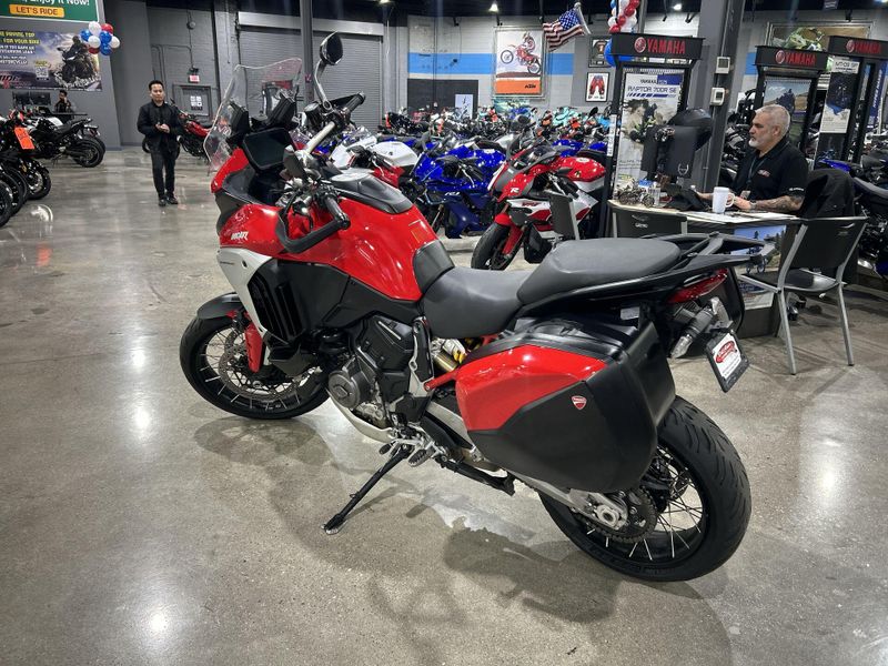 Used 2021 Ducati MULTISTRADA V4 Image 15