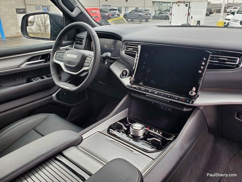 2026 Jeep Grand Wagoneer Upland 4x4