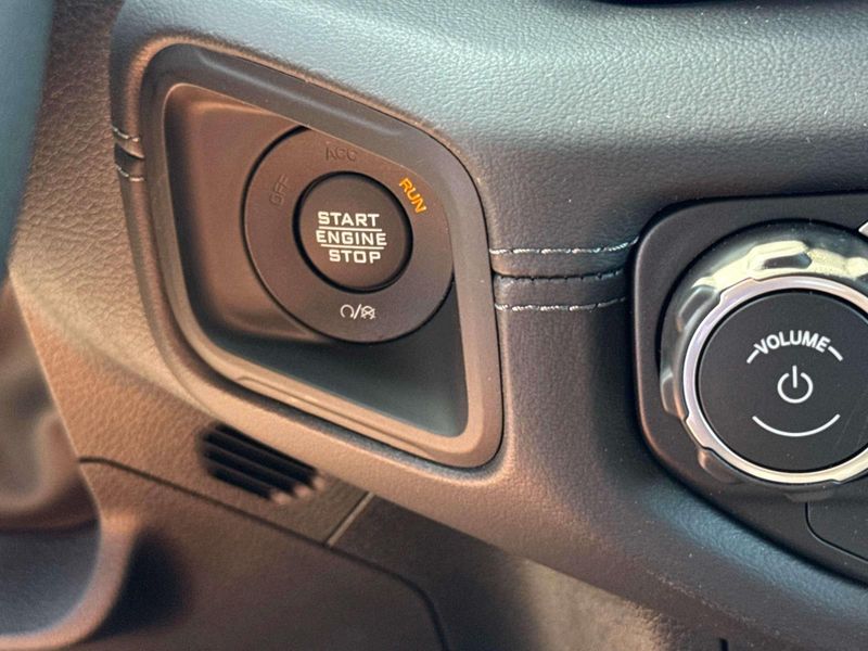 New 2026 Jeep Wrangler 4-door Rubicon