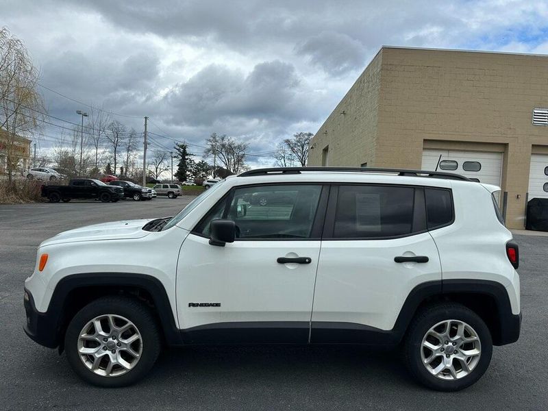 2018 Jeep Renegade SportImage 8
