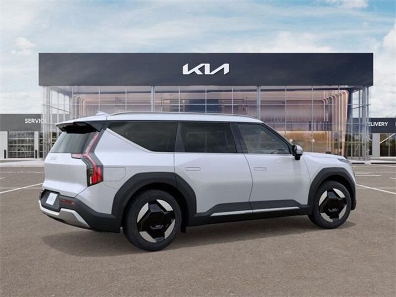 New 2026 Kia EV9 WindImage 6