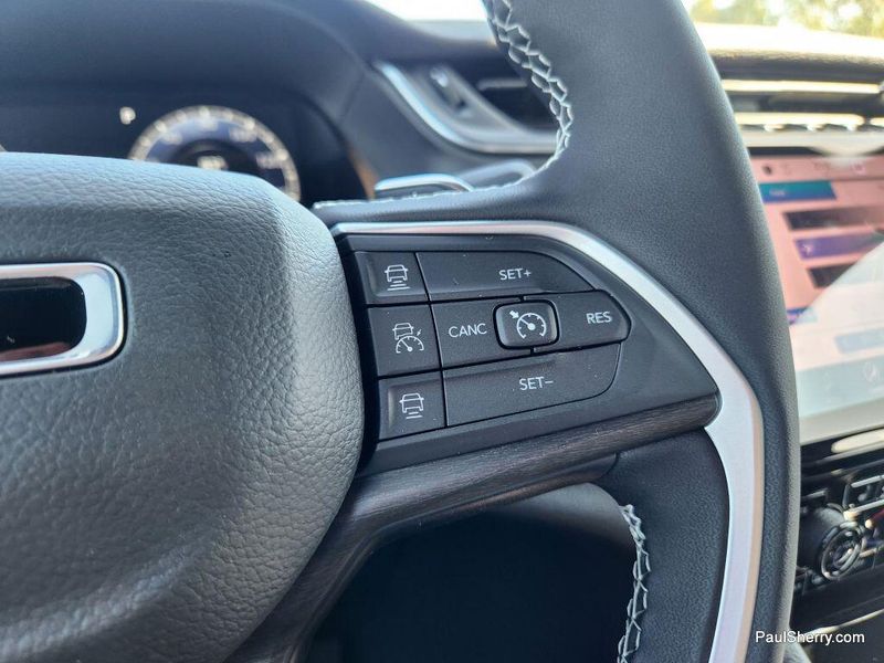 New 2025 Jeep Grand Cherokee L Limited 4x4