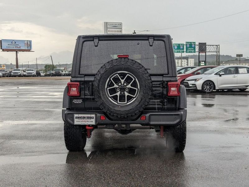 2024 Jeep Wrangler 4-door RubiconImage 4