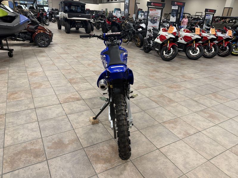 New 2026 Yamaha TT-R125LE Image 16