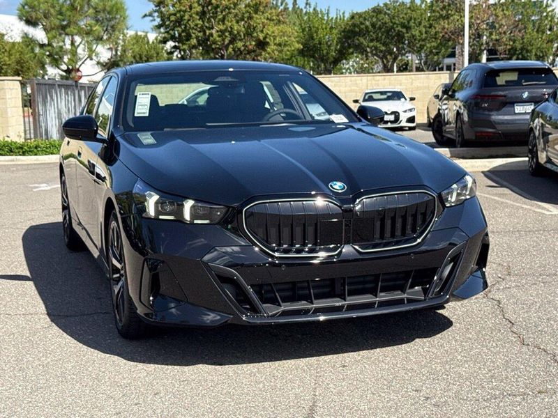 New 2027 BMW 5 Series 530i xDriveImage 5