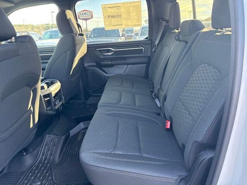 2026 RAM 1500 Big Horn Crew Cab 4x4 5'7' Box