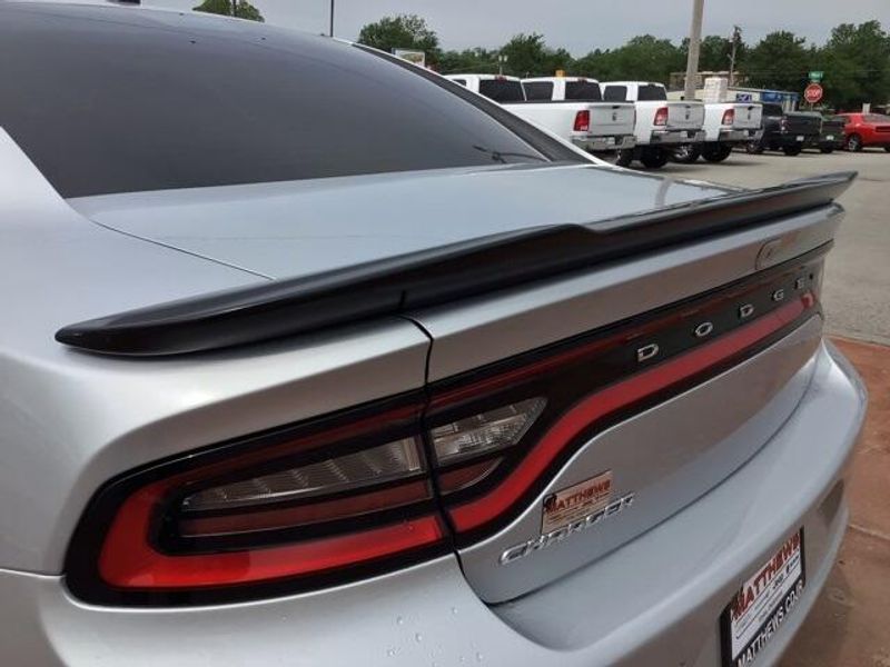 2019 Dodge Charger SXTImage 19