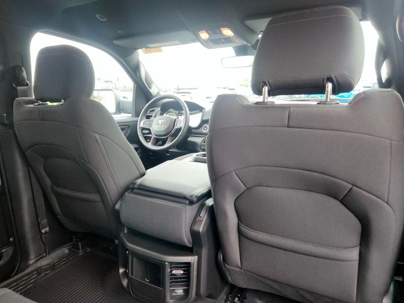New 2027 RAM 1500 Warlock Crew Cab 4x4 5'7' Box