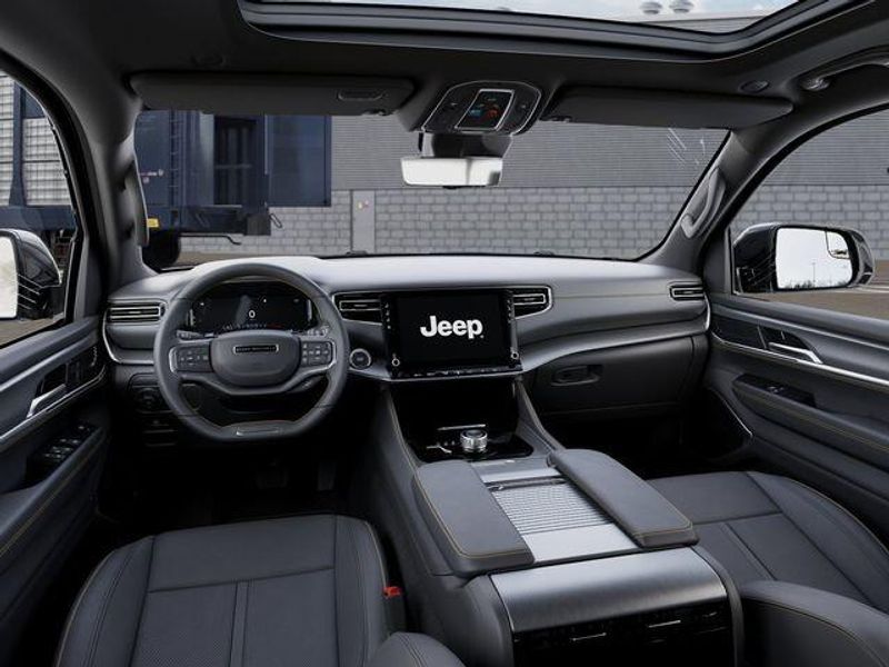 2026 Jeep Grand Wagoneer L 85th Anniversary Edition 4x4Image 14