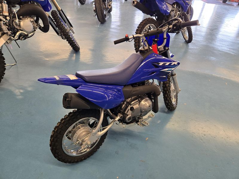 2025 Yamaha TTR 50E TEAM BLUE Image 3