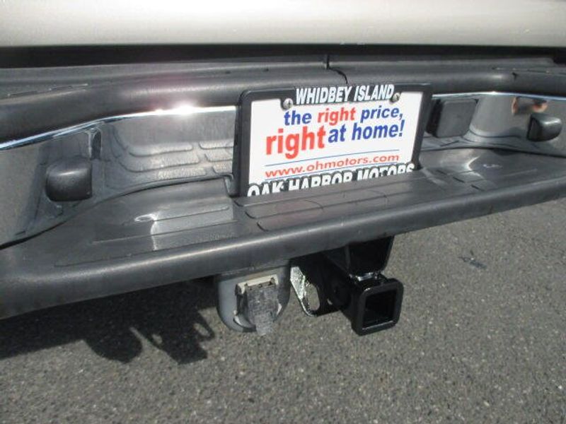 2003 Chevrolet Tahoe LTImage 9