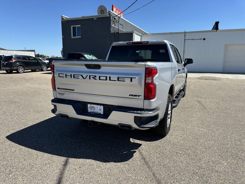 2021 Chevrolet Silverado 1500 RSTImage 9