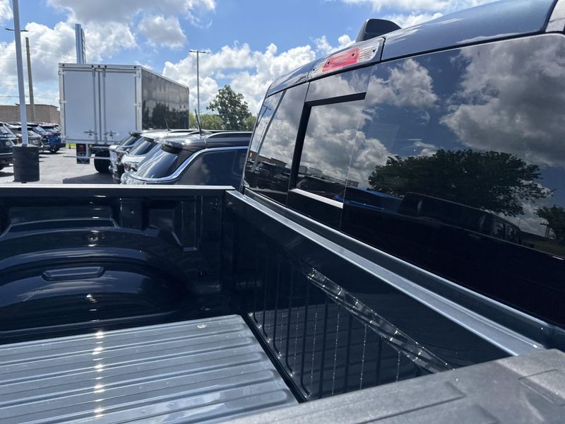 2025 RAM 1500 Big Horn Crew Cab 4x4 5