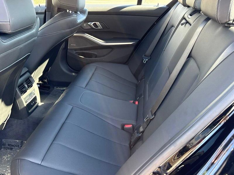 Used 2026 BMW 3 Series 330iImage 32
