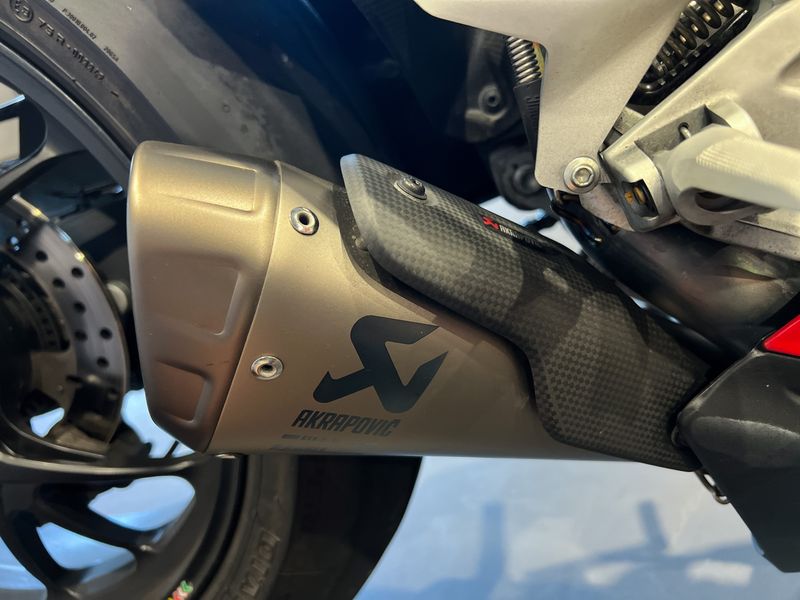 2019 Ducati Panigale V4 R Image 6