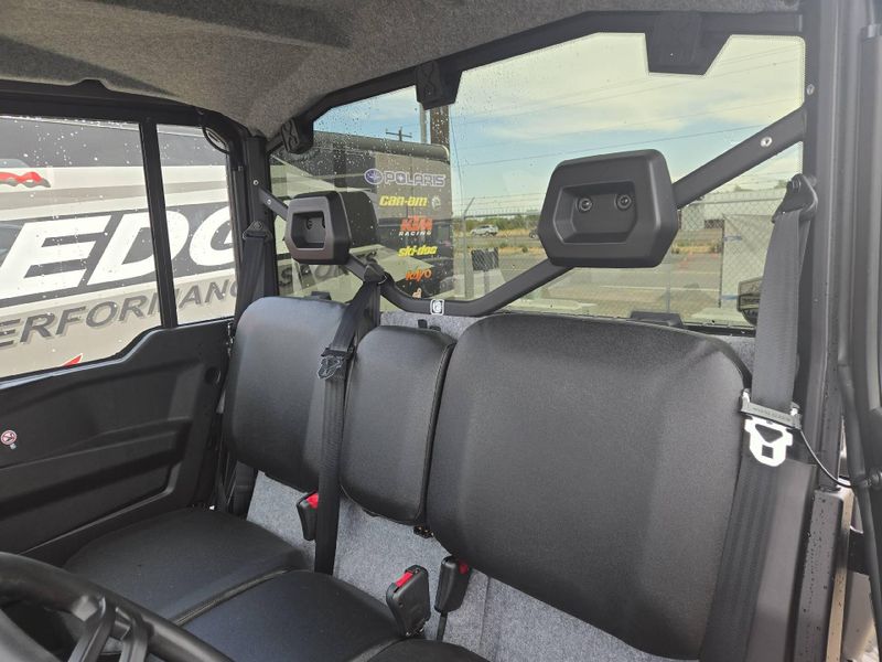 New 2027 Can-Am DEFENDER DPS CAB HD9 Image 10