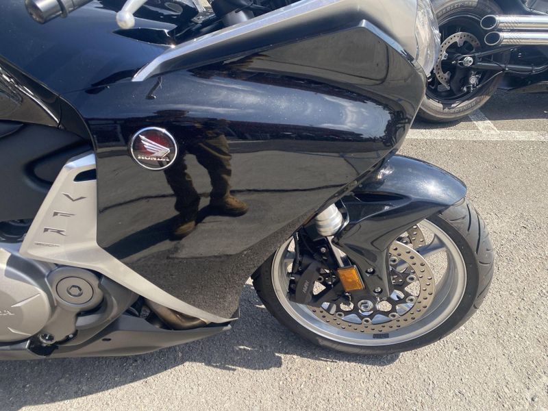 Used 2013 Honda VFR1200F Image 14