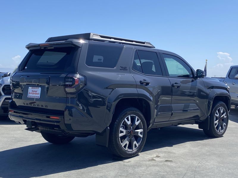 New 2025 Toyota 4Runner TRD Sport PremiumImage 3