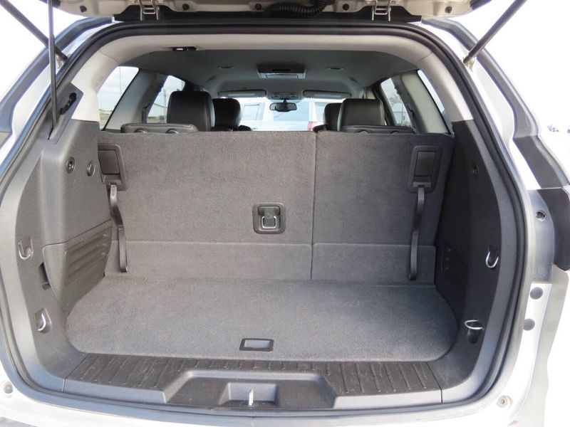 Used 2014 Chevrolet Traverse LT AWD 4dr SUV w/2LTImage 22