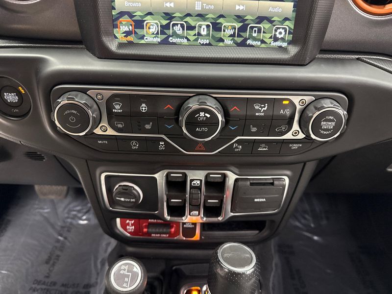 Used 2022 Jeep Gladiator MojaveImage 9