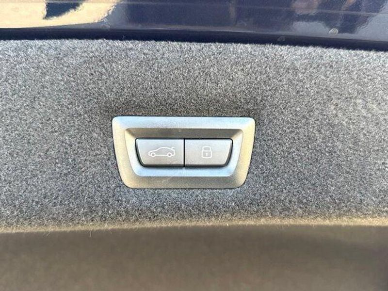 Used 2026 BMW 7 Series 740iImage 16