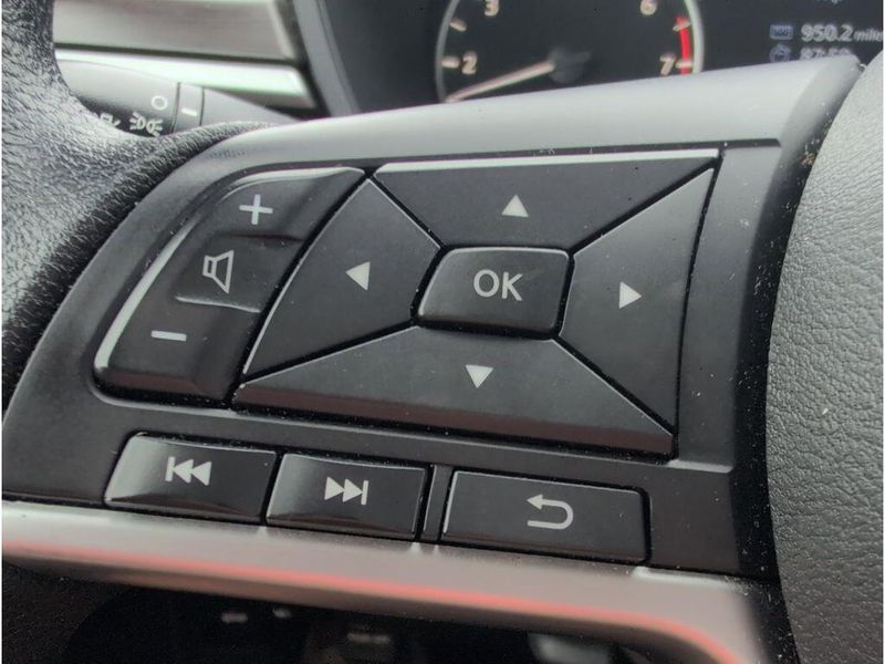 Used 2024 Nissan Altima 2.5 SVImage 23