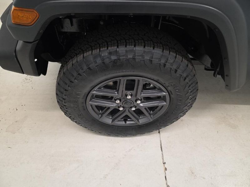 2026 Jeep Wrangler Unlimited Sport S photo 2