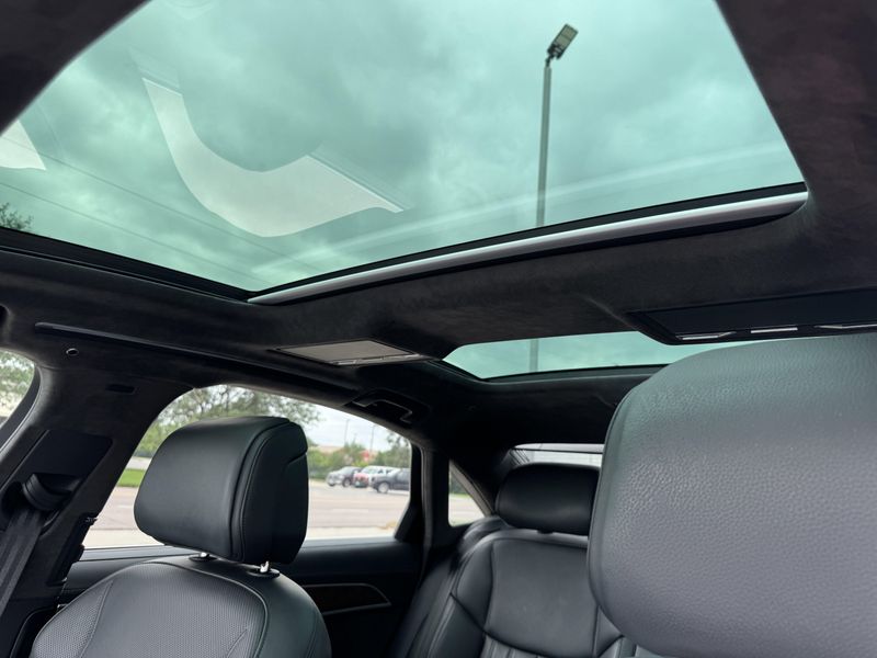 Used 2019 Audi A8 L Image 23
