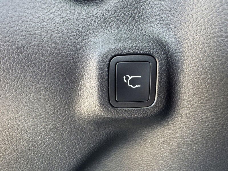 2024 Jeep Compass LatitudeImage 10