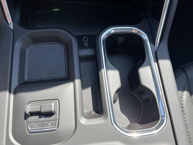 2026 Gmc Sierra HD Denali photo 35