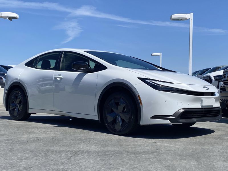 New 2026 Toyota Prius Image 2