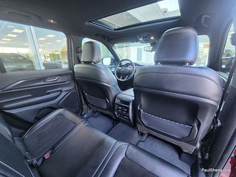 Used 2023 Jeep Grand Cherokee Altitude X