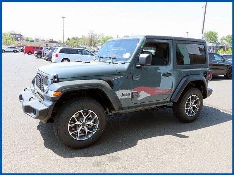 2025 Jeep Wrangler Sport SImage 1
