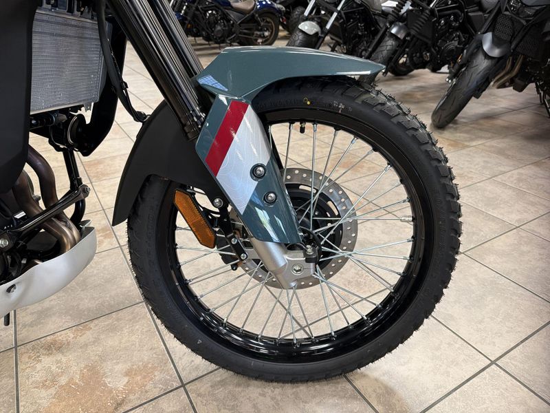 New 2026 Kawasaki KLE500 SE ABS Image 19