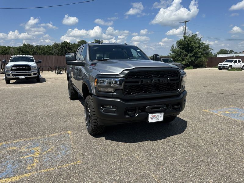 2024 RAM 2500 Tradesman Crew Cab 4x4 6