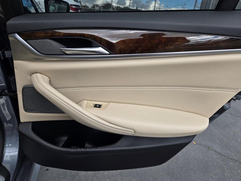 Used 2019 BMW 530i Sedan