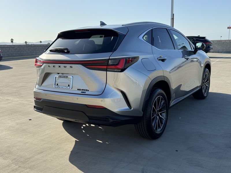 New 2026 Lexus NX 450h+ PremiumImage 10